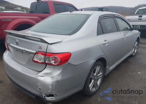 2013 Toyota Corolla S z USA, uszkodzony, nr VIN 2T1BU4EE9DC076613